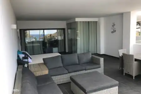 Vakantiehuis Spanje, Ibiza, Cala Tarida - appartement Buen Lugar terras