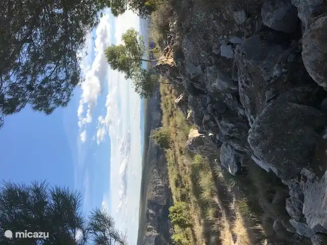 Schöne Aussichten von Valencia bis Denia vom Naturschutzgebiet im Hinterland La Barraca.