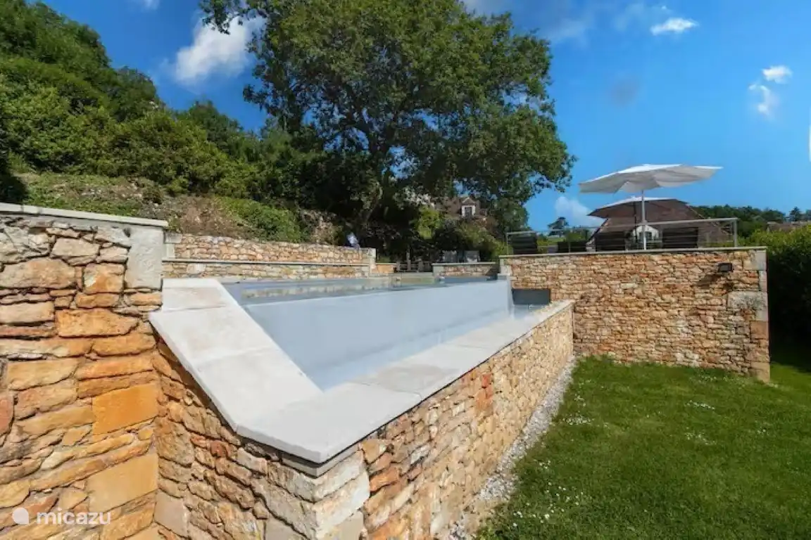 Luxe vakantiehuis met privé zwembad