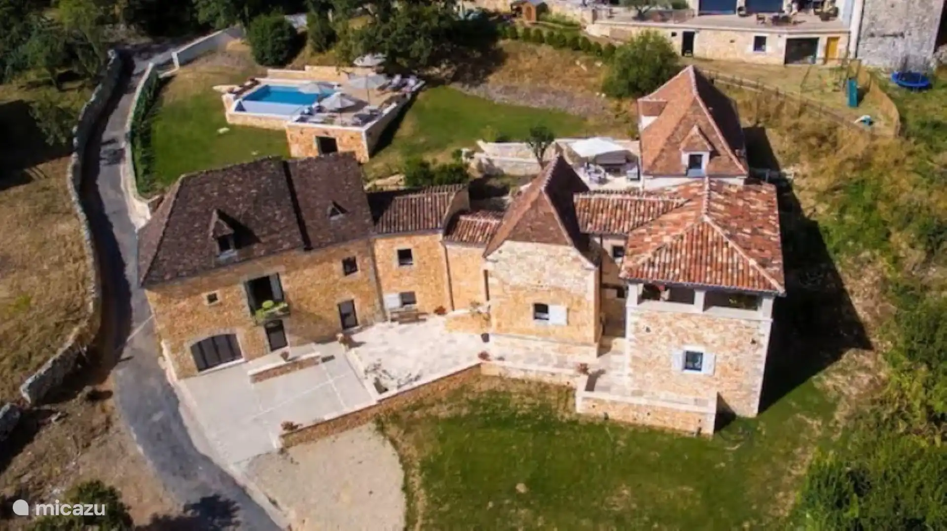 Luxe vakantiehuis met privé zwembad