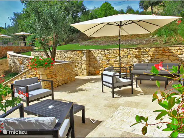 Lacave en Francia, Dordoña, Lacave - villa Lacave