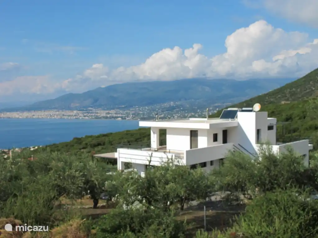 Villa Myria (13P+) Panorama + Pool in Griechenland, Peloponnes, Kalamata - villa