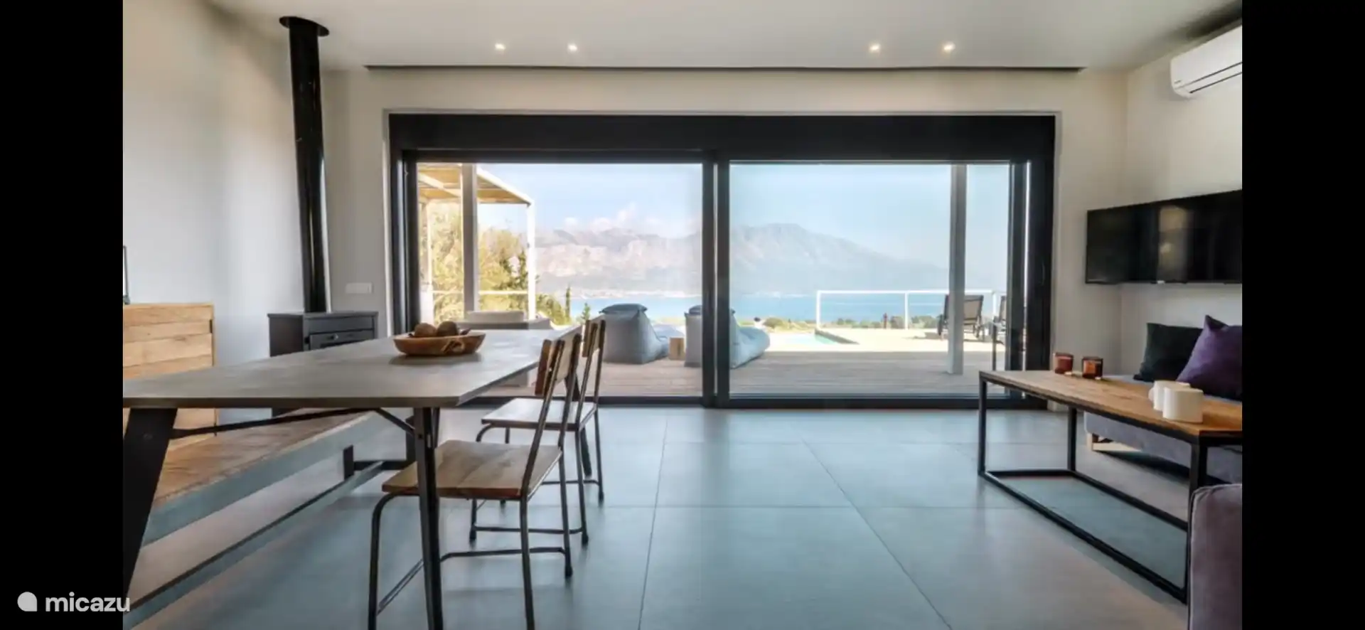 Panoramic view from living room/kitchen