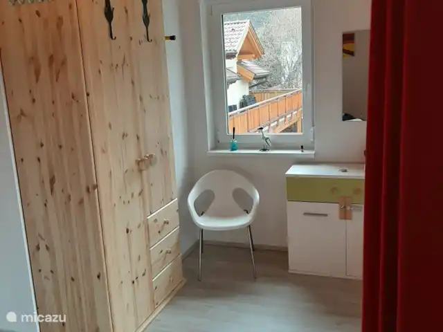 Casa Kumpel | Autriche, Carinthie, Arnoldstein - maison de vacances chambre avec placard autrichien d'origine