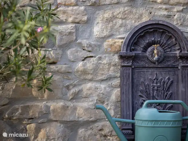 Villa Lucciola huren in Italië, Piëmont, Saliceto - villa Waterkraan in de tuin