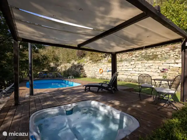 Villa Lucciola huren in Italië, Piëmont, Saliceto - villa Jacuzzi