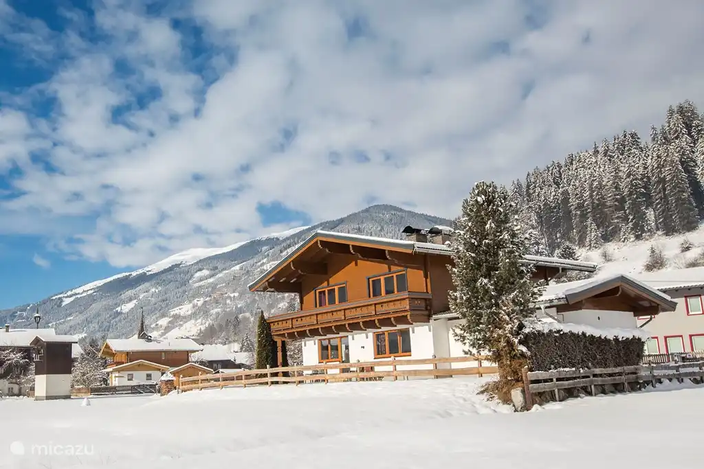 Chalet Dorfkristall in Österreich, Salzburgerland, Bramberg am Wildkogel - Chalet