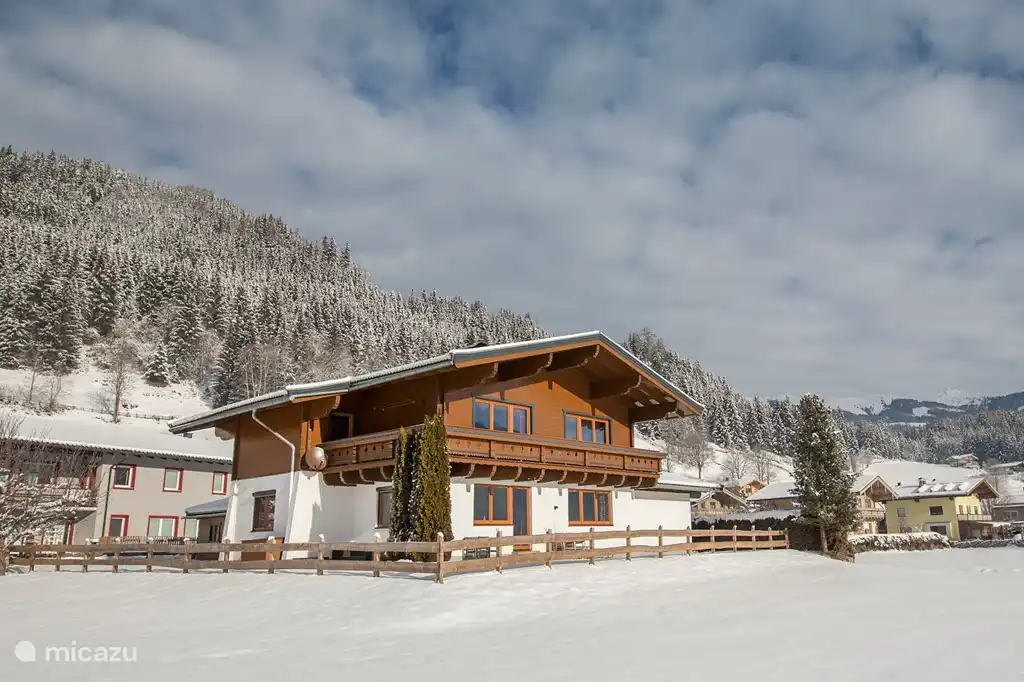 Chalet Dorfkristall in Österreich, Salzburgerland, Bramberg am Wildkogel - Chalet