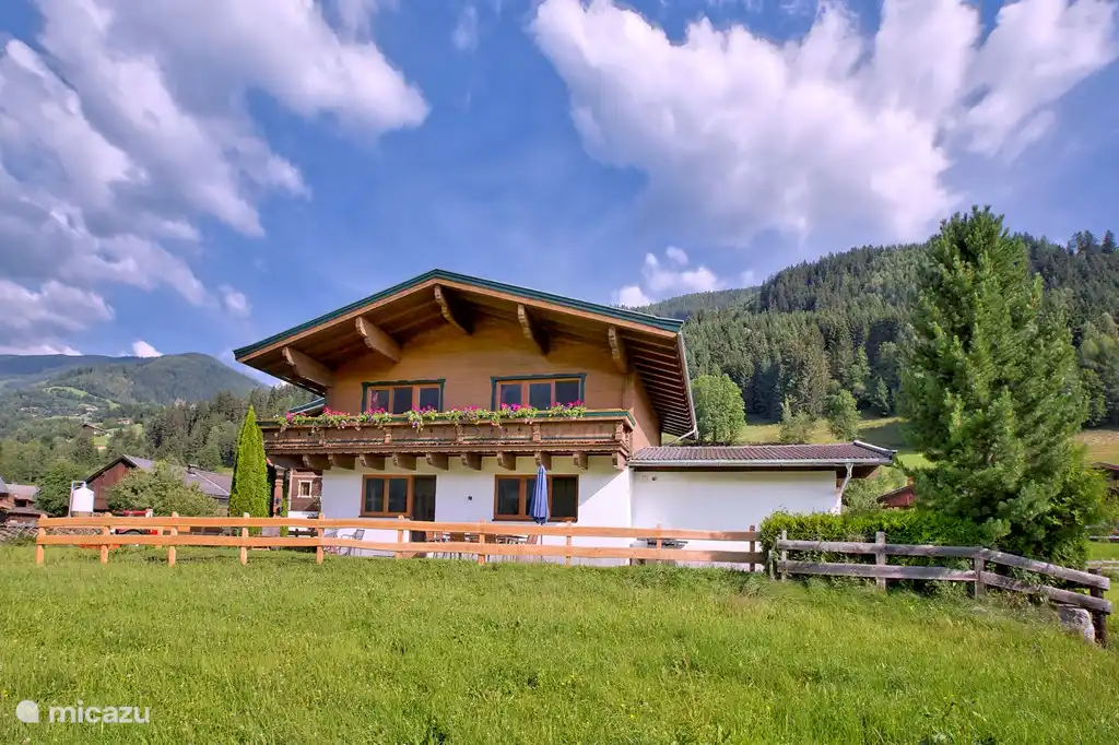 Chalet Dorfkristall in Österreich, Salzburgerland, Bramberg am Wildkogel - Chalet