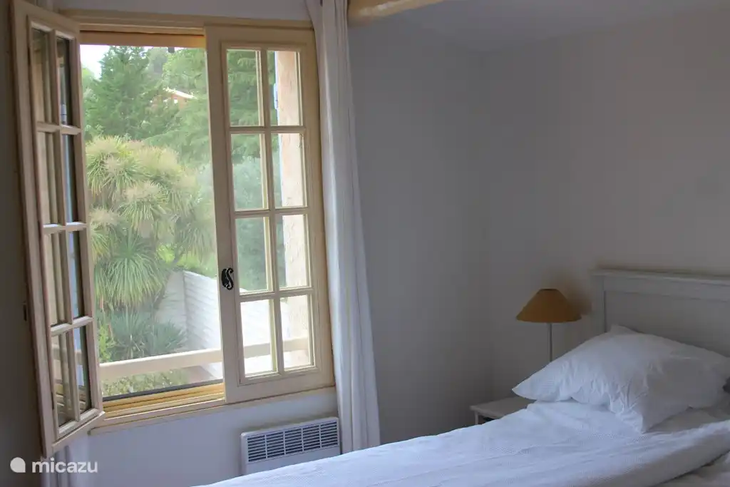 Slaapkamer Cotignac.
