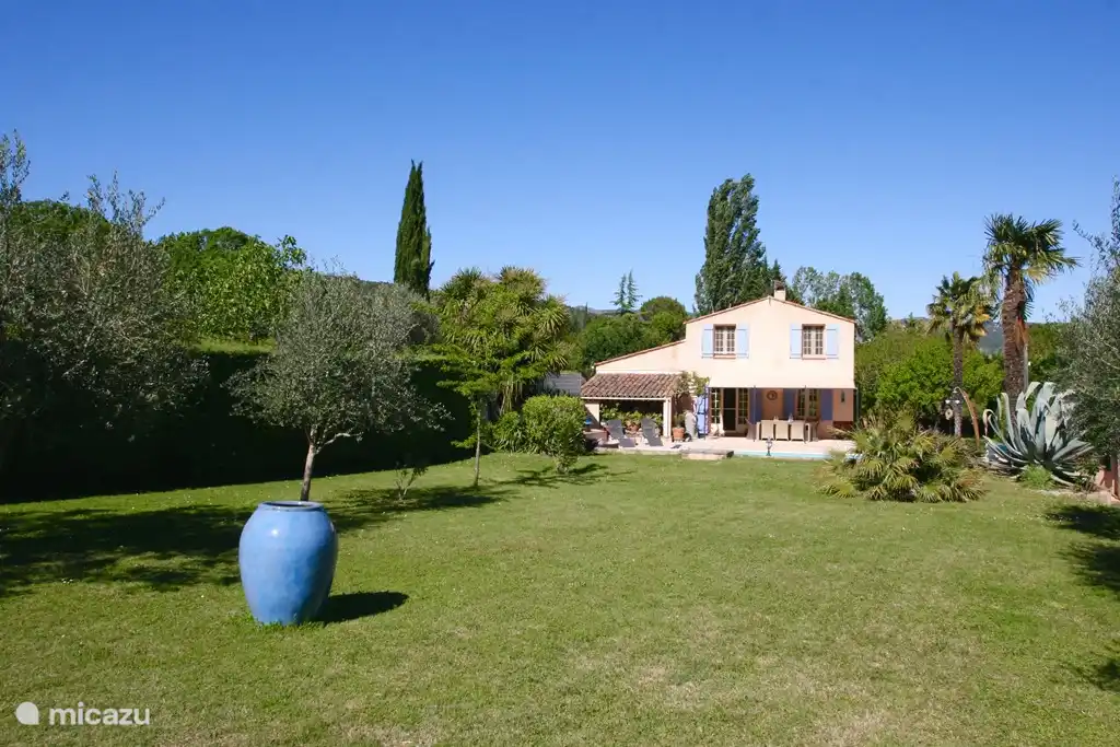 Volgens ons wordt het niet beter dan dit: Le Petit Paradis!