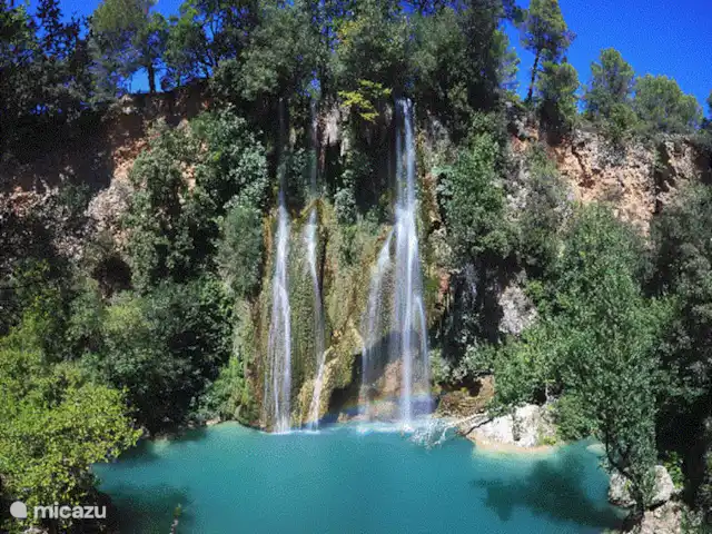 Le Petit Paradis huren in Frankrijk, Var, Salernes - villa Sillans-la-Cascade op 7 minuten.