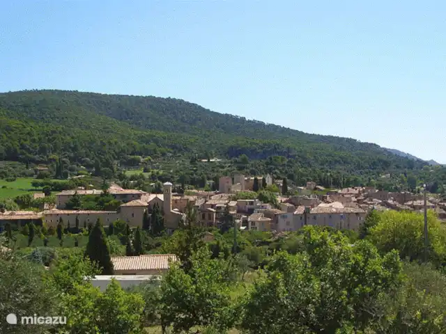 Le Petit Paradis huren in Frankrijk, Var, Salernes - villa Aups op 12 minuten.