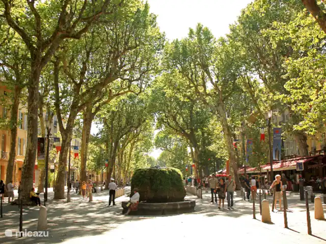 Le Petit Paradis huren in Frankrijk, Var, Salernes - villa Aix-en-Provence op 1 uur.