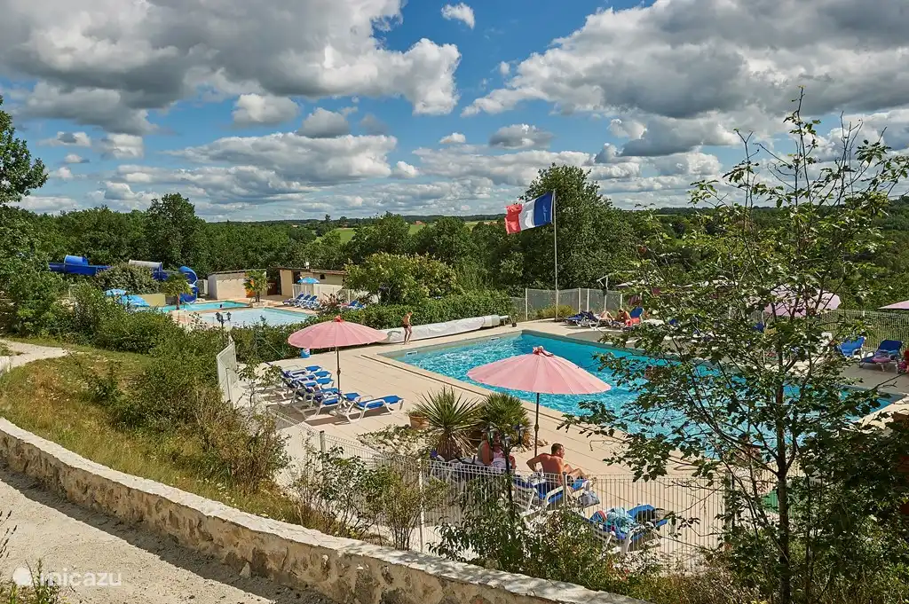 Village Des Cigales De Cigale In Mauroux Lot Huren Micazu