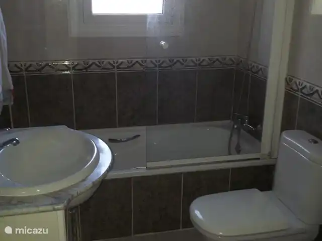 Gran Villa Beniarres with sea view in Spain, Costa Blanca, Moraira - villa Second bathroom upstairs