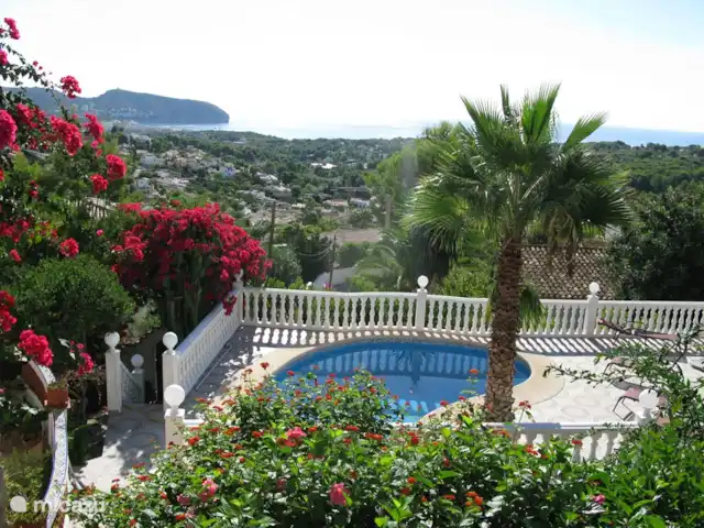 Gran Villa Beniarres with sea view in Spain, Costa Blanca, Moraira - villa The lovely pool with great sea view
