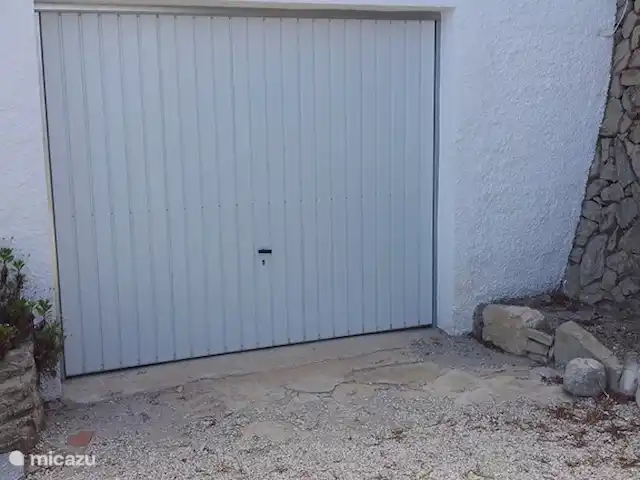 Gran Villa Beniarres with sea view in Spain, Costa Blanca, Moraira - villa garage