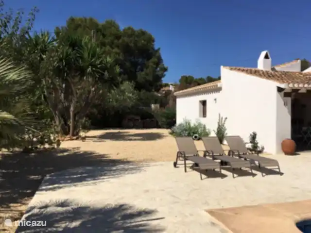 Casa Ruiz Jávea | Espagne, Costa Blanca, Jávea - finca Côté de la maison, de ce côté la maison est accessible sans escalier