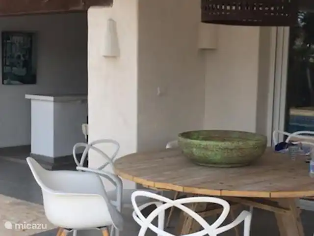 Casa Ruiz Jávea | Espagne, Costa Blanca, Jávea - finca 8 pers. table à manger à l'extérieur