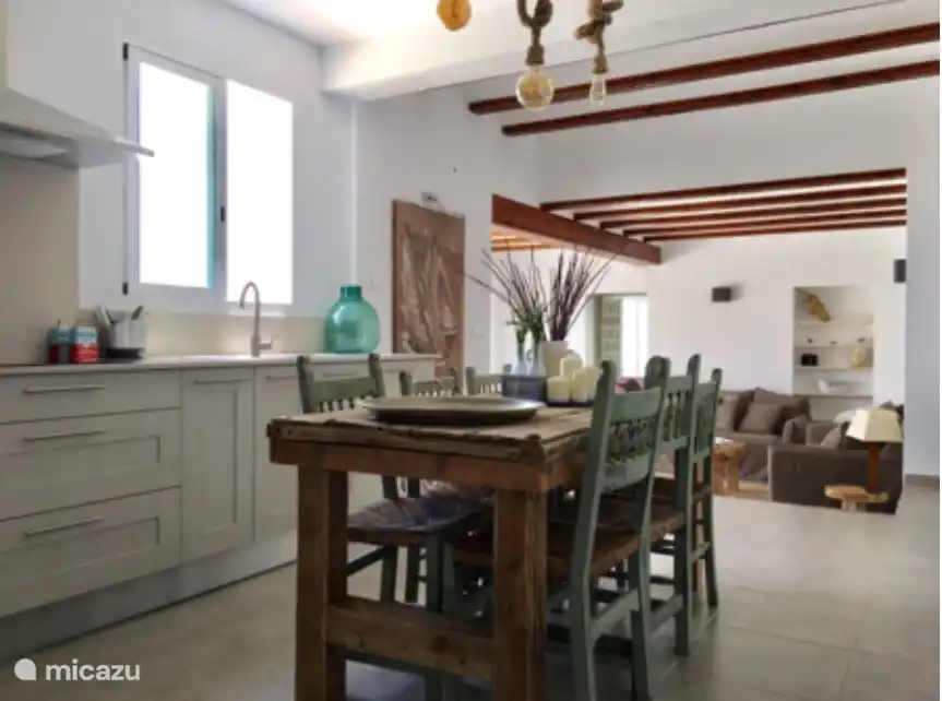 Cuisine salle à manger ouverte