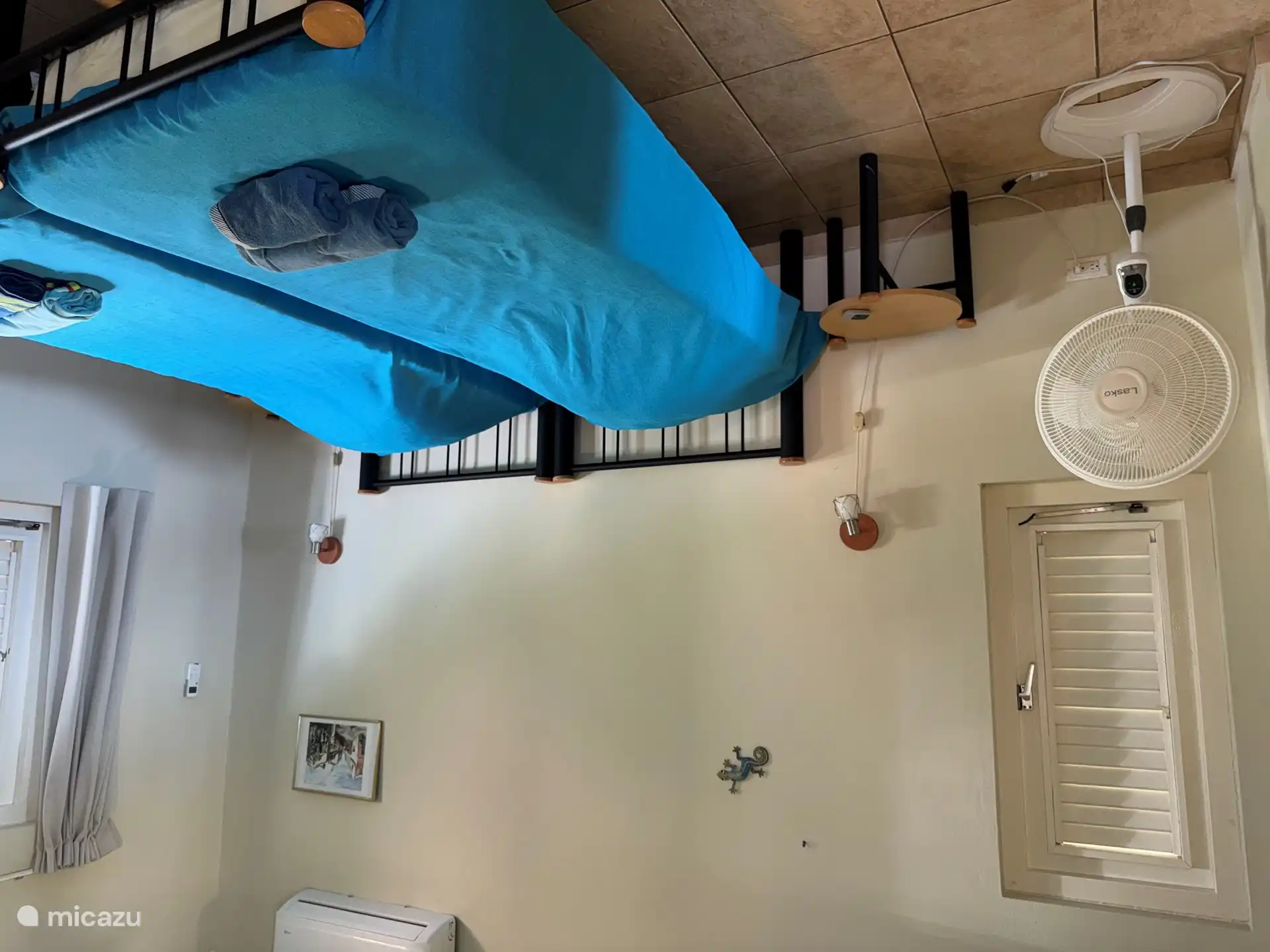 Schlafzimmer 2 an der Vorderseite