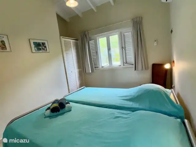 Casa Yuana en Curazao, Bandabou (oeste), Coral Estate, Rif St.Marie - casa vacacional Dormitorio 3 en la parte delantera