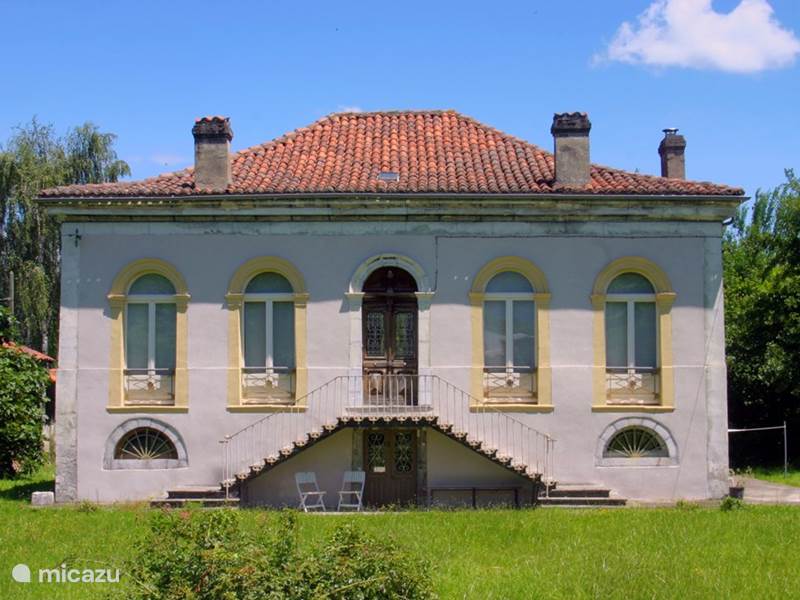 Maison de Vacances France, Hautes-Pyrénées, Loures-Barousse Villa Villa Pradias