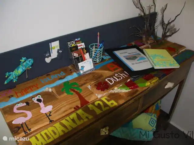 Location de Vacances Aruba, Paradera, Modanza, villa - Mi Gusto Villa Table d'appoint dans le hall