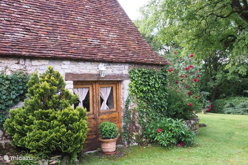 Vacation rental France, Dordogne, Martel Holiday house Pigeonniere 3 ps