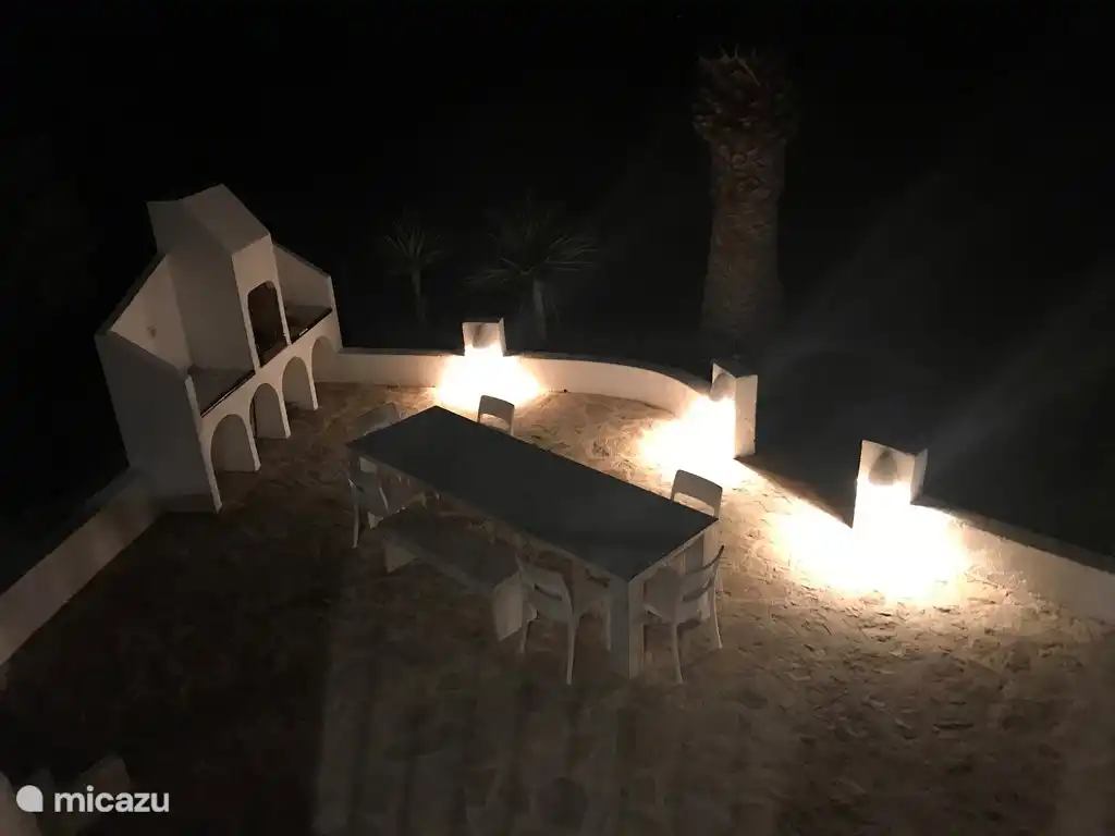 Essen in der Außenküche