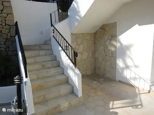 Villa PP à Moraira | Espagne, Costa Blanca, Benitachell - villa douche extérieure