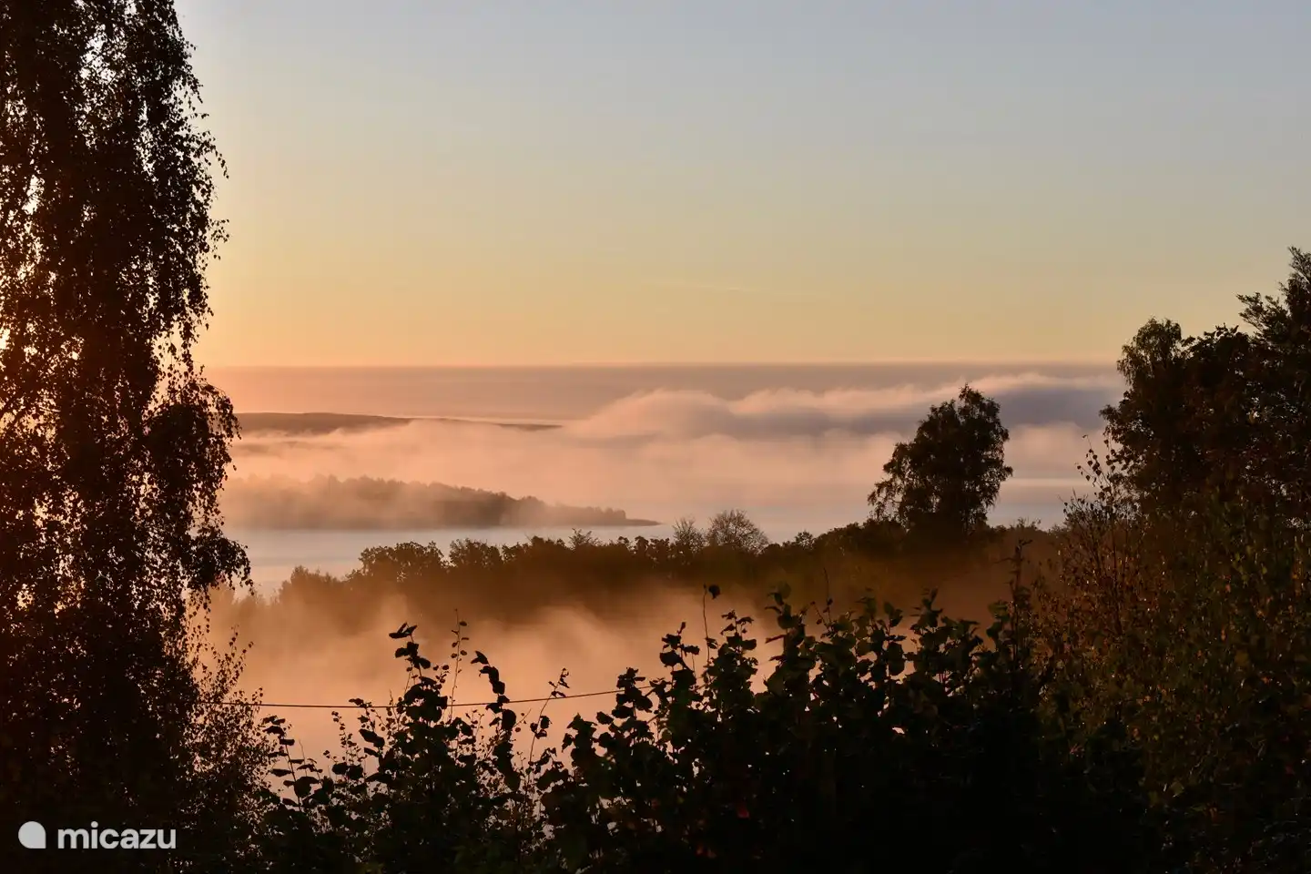 Im kühleren Herbst.