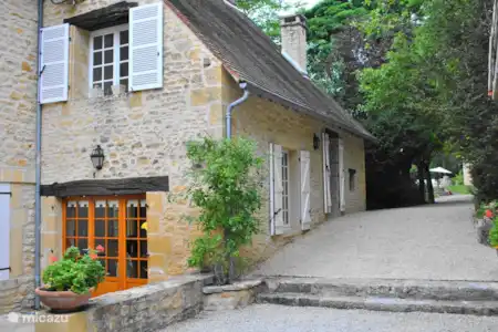 Vakantiehuis Frankrijk, Dordogne, Saint-Léon-sur-Vézère villa En Chamenon En Chamenon