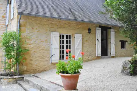 Vakantiehuis Frankrijk, Dordogne, Saint-Léon-sur-Vézère villa En Chamenon -