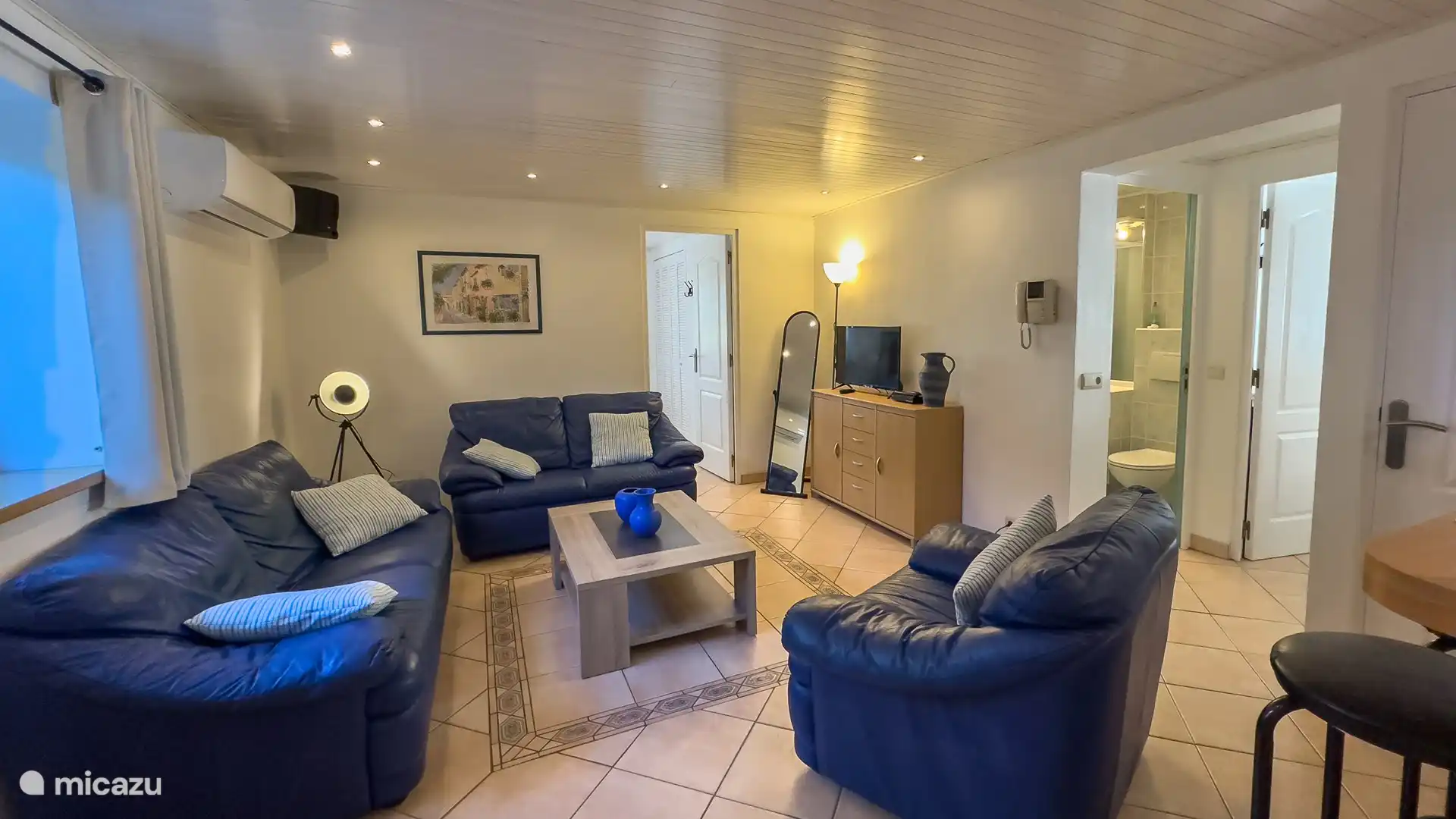 Woonkamer appartement A.