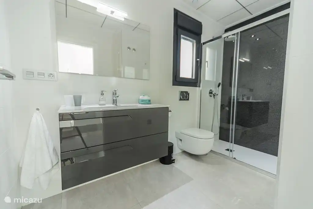 Badezimmer Erdgeschoss