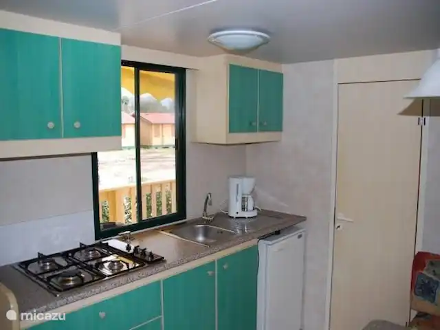 Mobil-home, Camping familial Toscane | Italie, Toscane, Viareggio - mobil-home cuisine