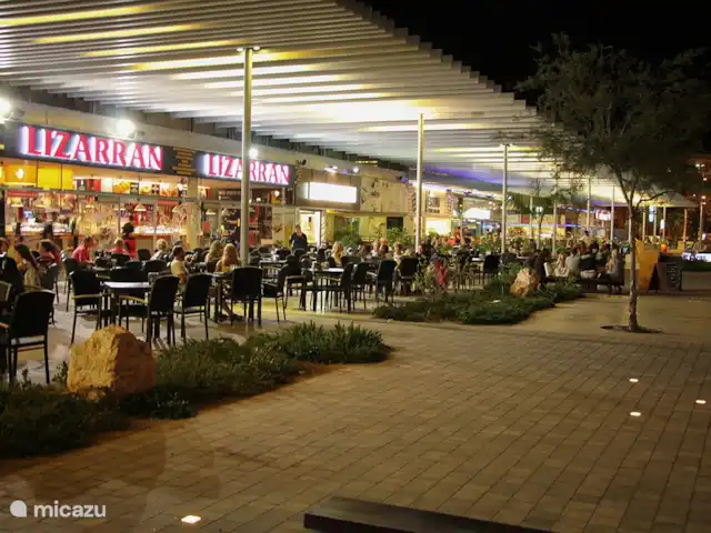 appartement huren in Spanje, Costa Blanca, Santa Pola – ALICANTE Santa Pola  Playa Levante Gezellig tafelen en genieten aan de haven