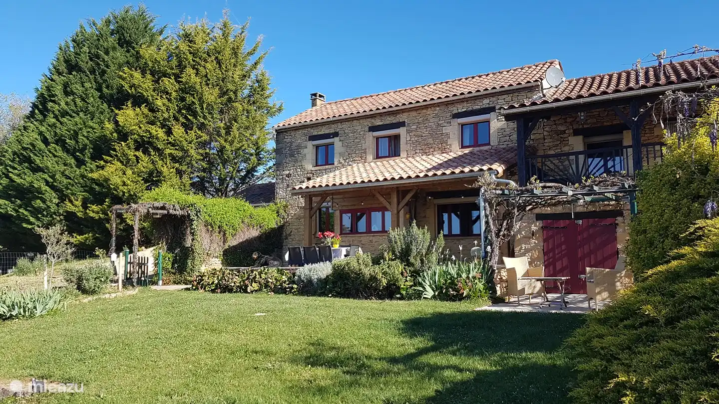 Maison Le Blaireau Bleu in France, Lot, Goujounac - holiday house