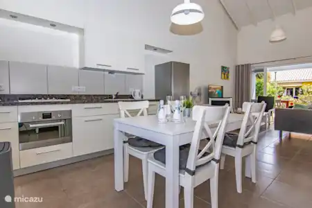 Vacation rental Curaçao, Curacao-Middle, Boca St. Michiel bungalow Blije Rust 13 'Casa Blou Curacao'