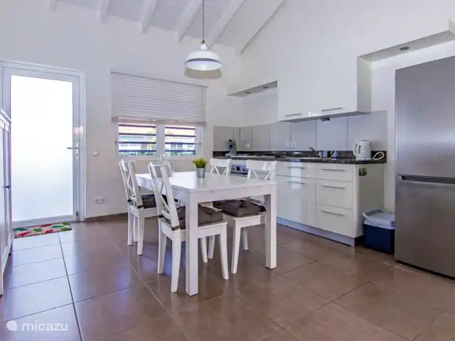 Happy Rest 13 'Casa Blou Curaçao' | Curaçao, Curaçao-Centre, Boca St. Michiel - bungalow La cuisine complète de Casa Blou Curaçao