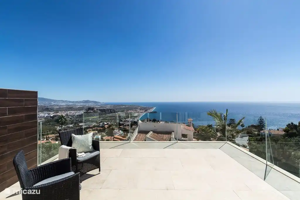 Het uitzicht vanaf het dakterras