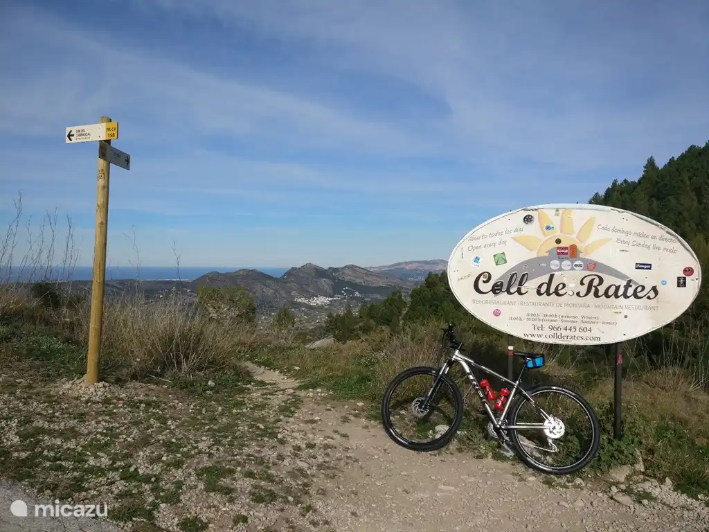 Hier schaut man st&#228;ndig von unserem Balkon aus - der Blick zur&#252;ck lohnt sich auf jeden Fall