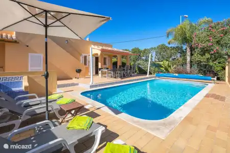 Vakantiehuis Portugal, Algarve, Carvoeiro villa Vivenda Faria Zwembad2