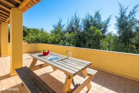 Vakantiehuis Portugal, Algarve, Carvoeiro villa Vivenda Faria Buiten tafel