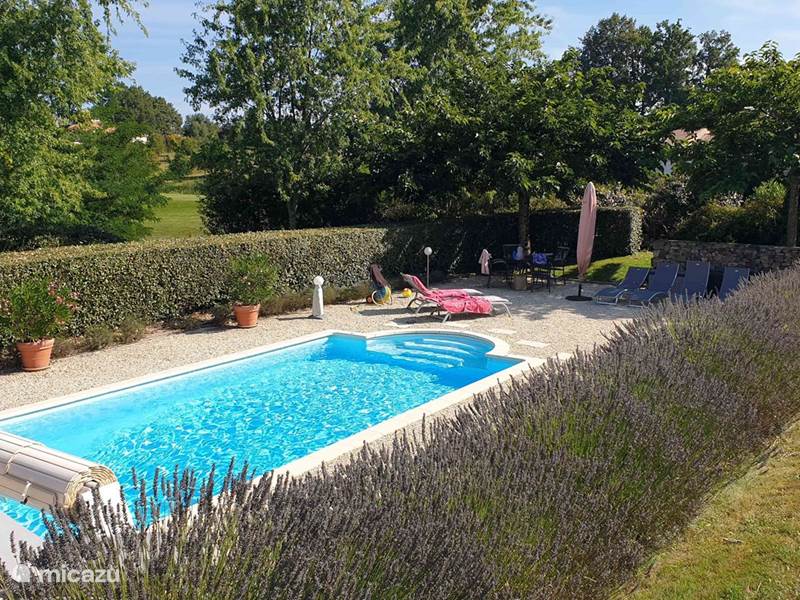 Vakantiehuis Frankrijk, Charente, Rouzède Villa Villa la Haute Preze 8, Verdoyante