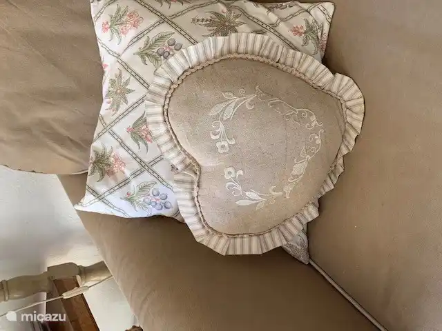 Sofa (also sofa bed 120x200)