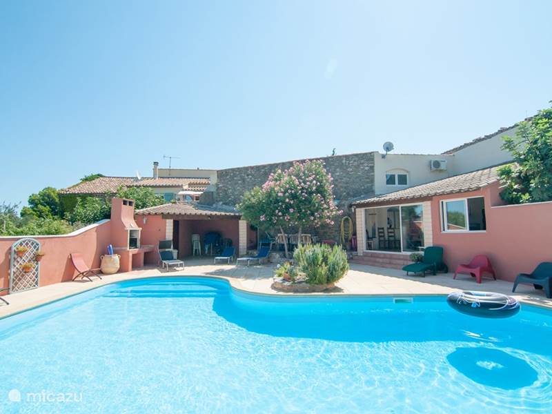 Holiday home in France, Aude, Pouzols-Minervois Holiday house La Piscine