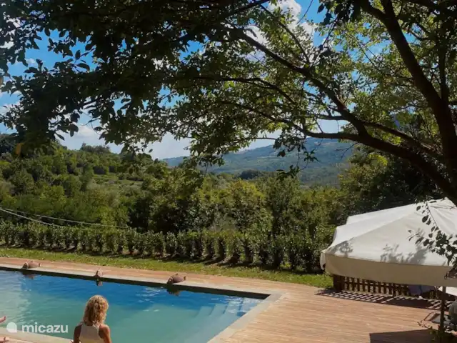 Location de Vacances Italie, Toscane, Santa Fiora, ferme - Podere di Maggio - Seccatoio La piscine, sans chlore ni sel